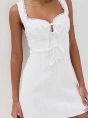 Reformation Reia Linen dress